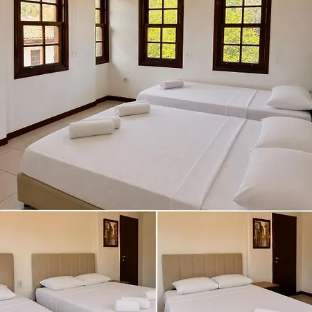 موتيل White